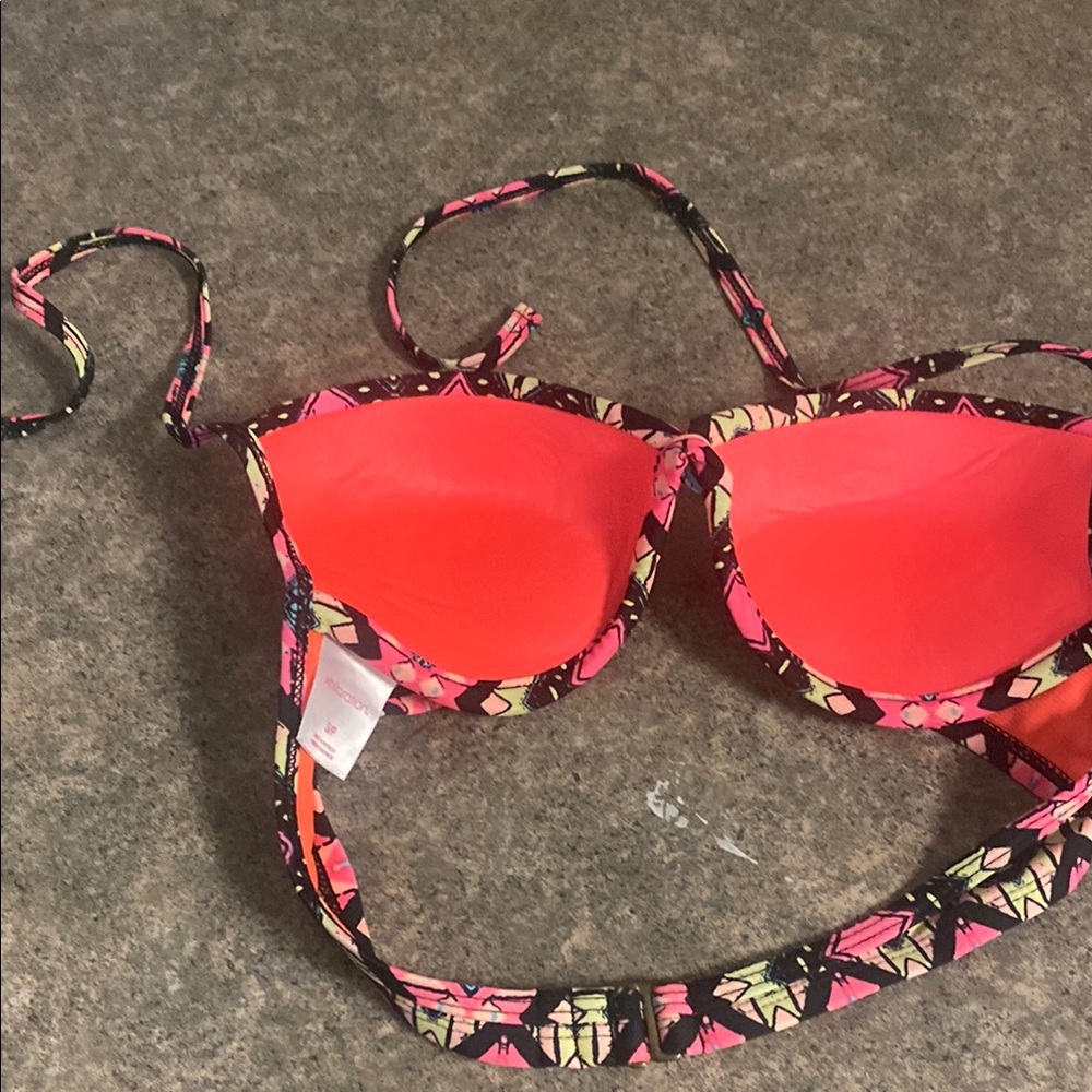 Colorful Geometric Bikini - Picture 2 of 5